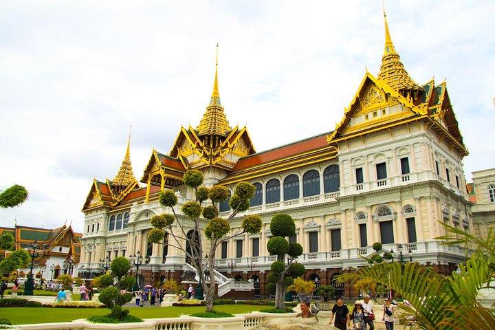 Private Tour: Magnificent Grand Palace and Emerald Buddha
