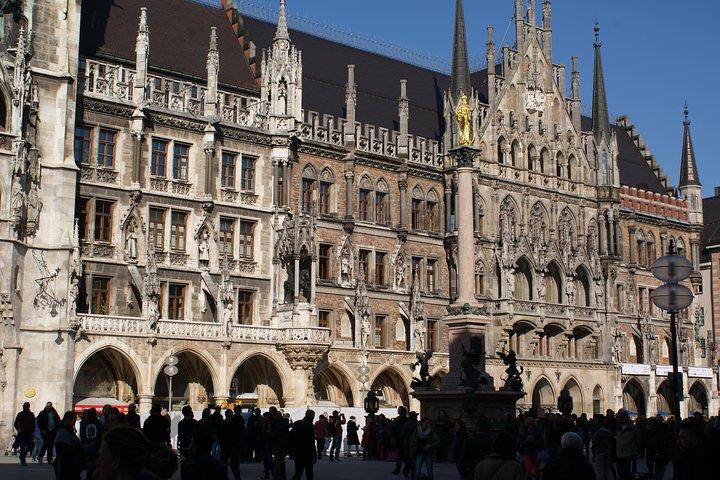 Small-Group 2-Hour Munich and The Third Reich Walking Tour