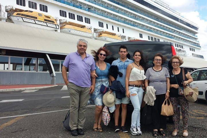 Private Transfer: Rome to Civitavecchia Port by Luxury vehicle