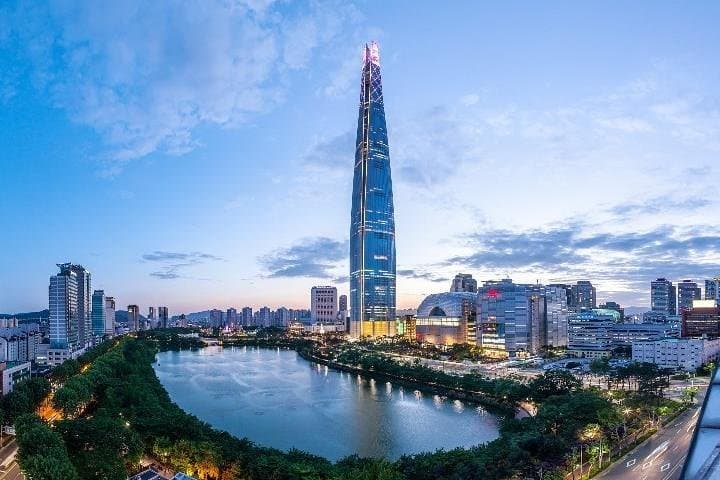 Private Tailor-made Seoul tour with Licensed Guide