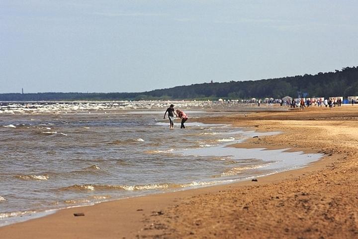 Full-Day Private Trip to Jurmala, Fisherman Villages and Nature Trails from Riga