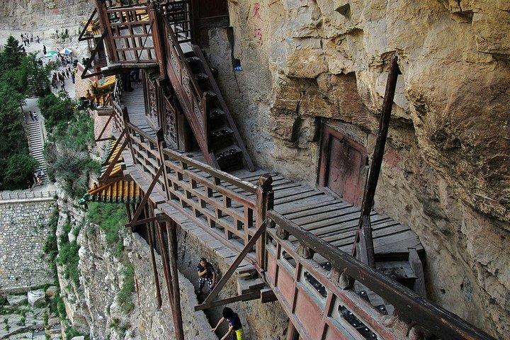 Beijing Bullet Train Trip to Hanging Temple and Yungang Grottoes
