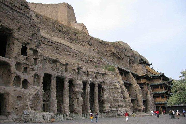 Beijing Bullet Train Trip to Hanging Temple and Yungang Grottoes