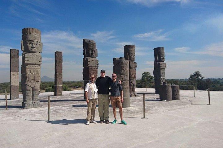 Private Tour: Pyramids of Teotihuacan and Piramides of Atlantes de Tula