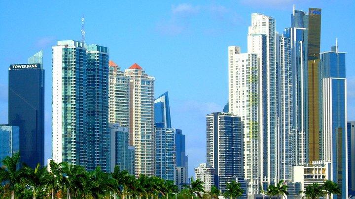 Cruiseline Excursion Colon: Panama City tour and Miraflores Locks