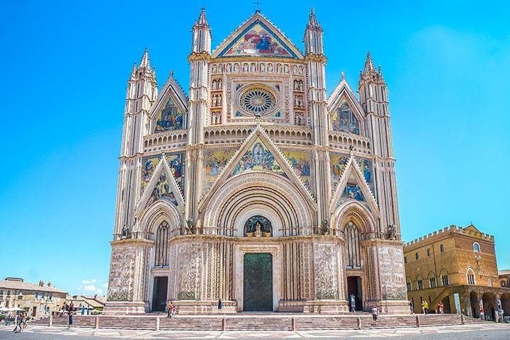 Bagnoregio and Orvieto full day from Rome