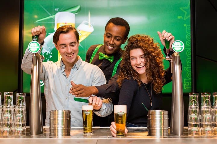 Combo Ticket: Heineken Experience Amsterdam and 1h Canal Cruise