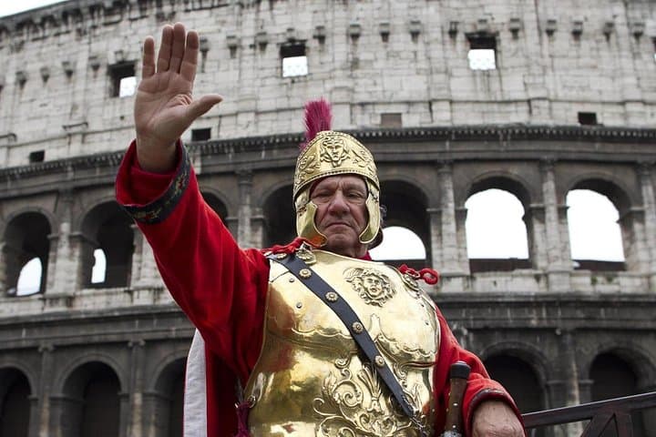 Colosseum guided tour with arena option
