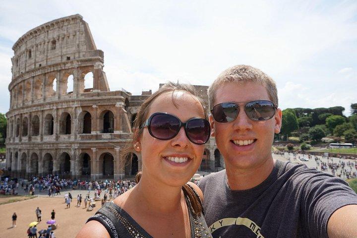 Colosseum guided tour with arena option