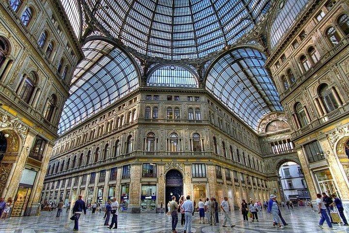 Naples City Walking Tour Exploring Naples with a Native Guide
