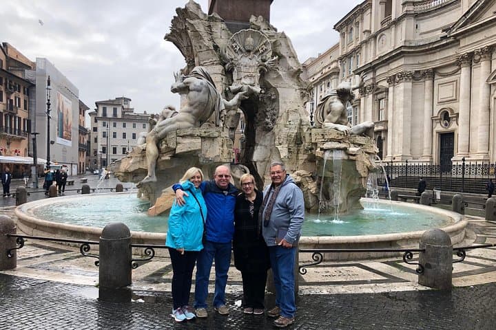Golf Cart VIP tour of Rome with Driver and Tour Guide (3 or 5hrs)