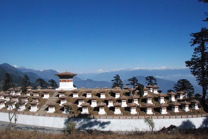 8 Nights Bhutan Tour with Bumthang Valley Extension with Private Guide