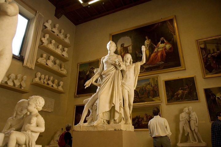 Private All-inclusive Florence Wonders Walking Tour with Accademia Gallery