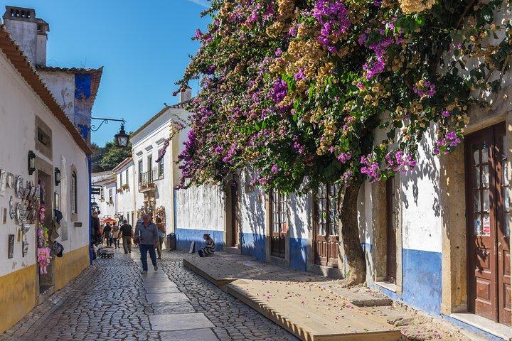 Fatima, Nazare, Obidos 8-People Small Group, Day-Tour from Lisbon