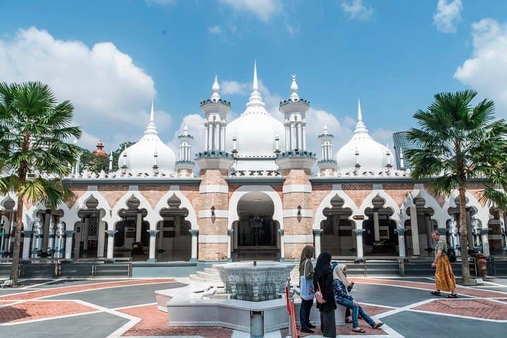 Kuala Lumpur Heritage & Culture: Iconic Landmarks Tour