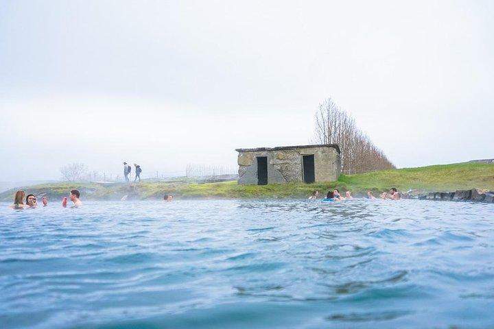 Golden Circle & Secret Lagoon Small-Group Day Tour from Reykjavik