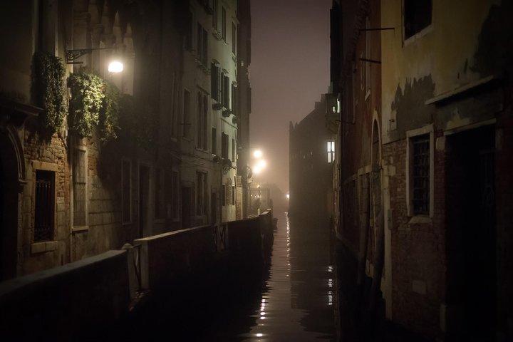 Venice Private Evening Stroll with VIP Entry to Saint Mark's After Hours