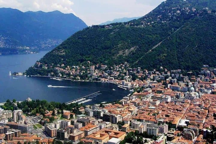 PRIVATE Lake Como and Bellagio Guided Tour