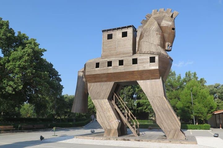 2 Days Small Group Gallipoli and Troy Tour from Istanbul