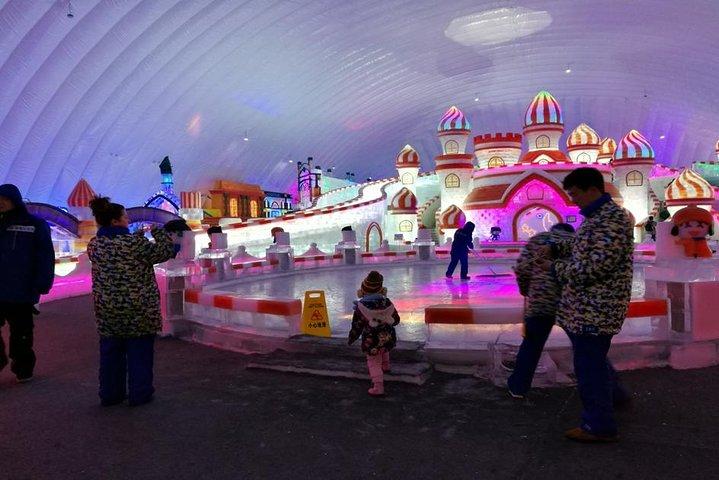 Harbin Summer Indoor Ice and Snow World Tour