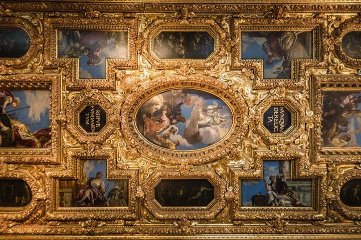 Doge's Palace: Priority Entrance (Exclusive Refundable Ticket)