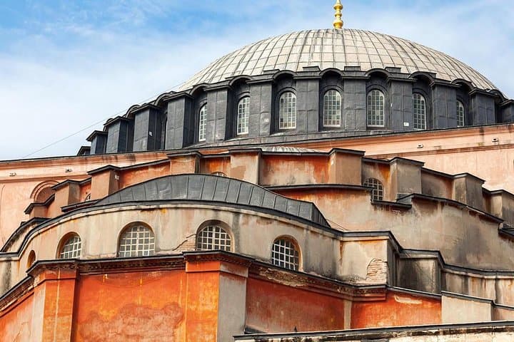 Istanbul Historical Tour with Guide, Lunch and Transfers