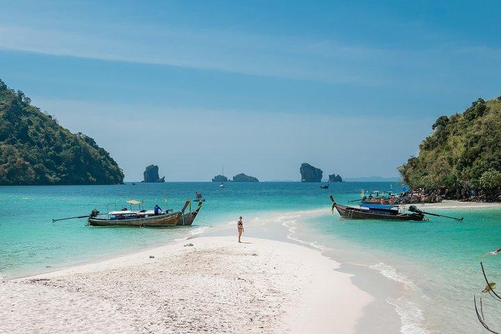 Private Tour to Hong Islands & 4 Islands with Sunset & Night Snorkel
