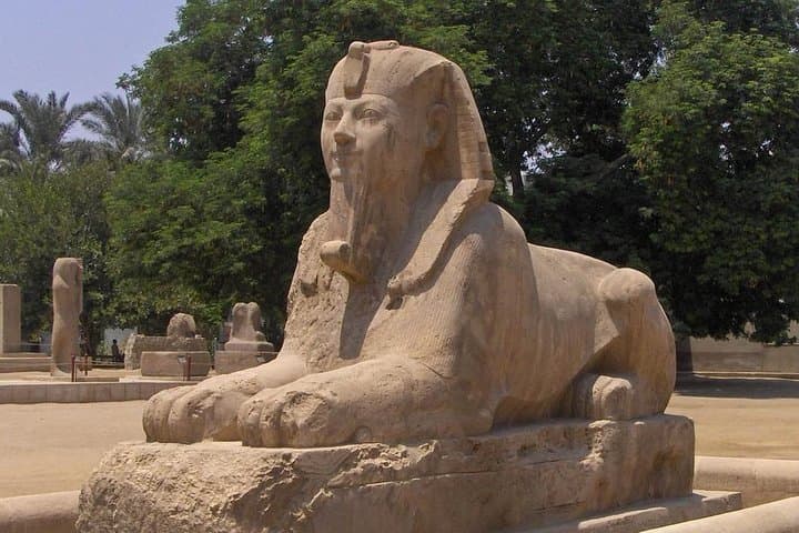 Private Day Tour to Memphis Sakkara and Dahshur from Cairo