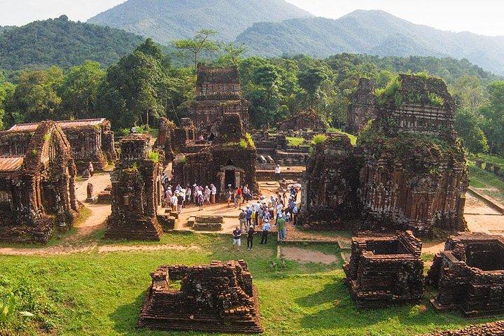 My Son Sanctuary and cruise trip from Hoi An/ Da Nang