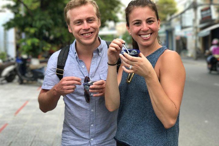 Hoi An Street Food Walking Tour with Tastings