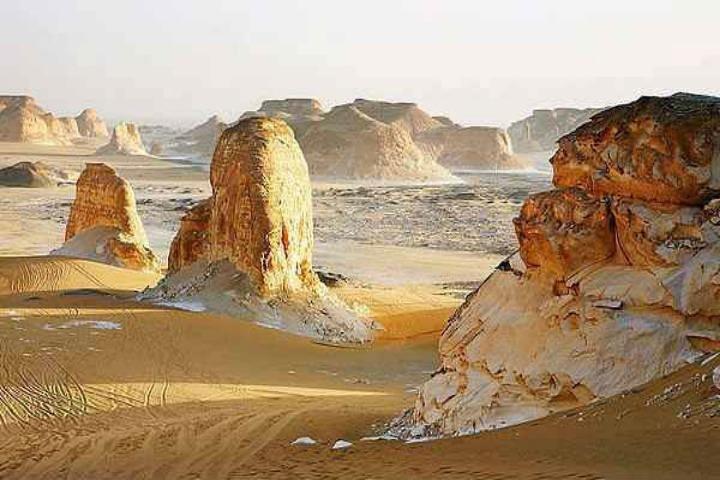 Package 5 Days 4 Nights to Gara Cave Desert Tour