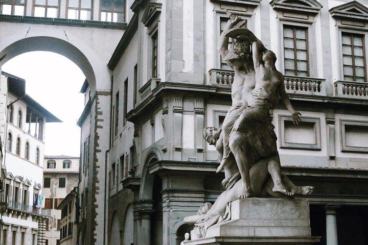 Florence City Center w/ Accademia & David Semi-Private 8ppl Max