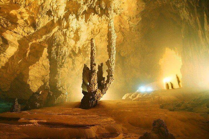 Ban Gioc Waterfall 2D1N From Hanoi Including Nguom Ngao Cave