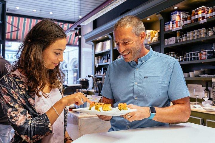 The 10 Tastings of Bruges With Locals: Private Food Tour