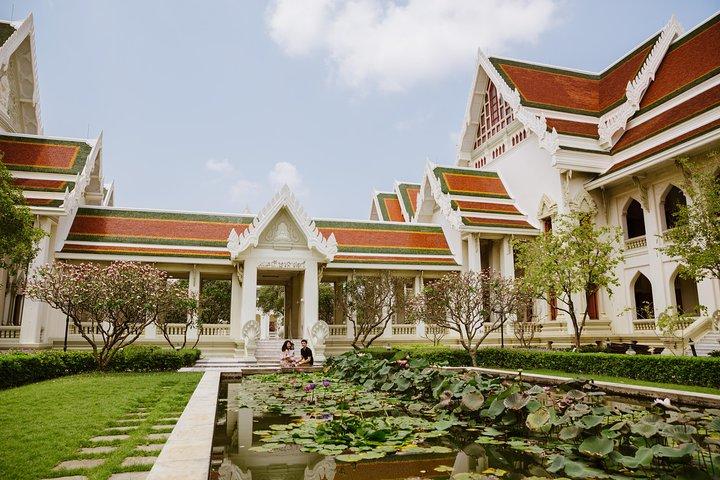 Private Vacation Photography Session with Local Photographer in Bangkok