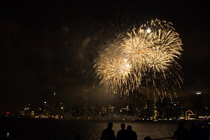 Lake Michigan Fireworks Cruise in Chicago