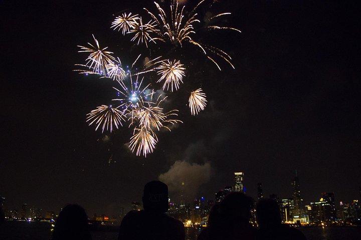 Lake Michigan Fireworks Cruise in Chicago