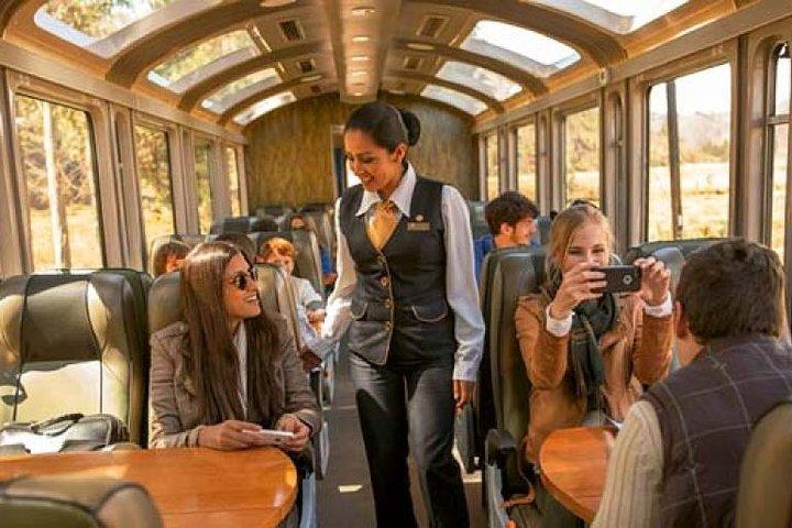 Machu Picchu 1-Day Tour: Vistadome Panoramic Train from Cusco
