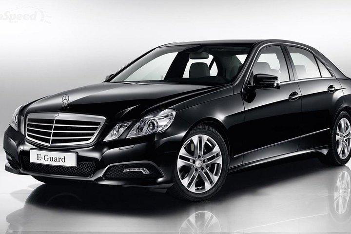 Athens airport to Piraeus cruise port and Vice Versa transfer 06:30-22:30