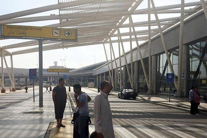 Airport Transfer from Airport to Cairo or Giza Hotel