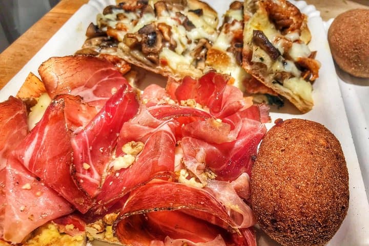 Tasty Roman Dinner Food Tour around Piazza Navona, Campo Marzio & Jewish Ghetto