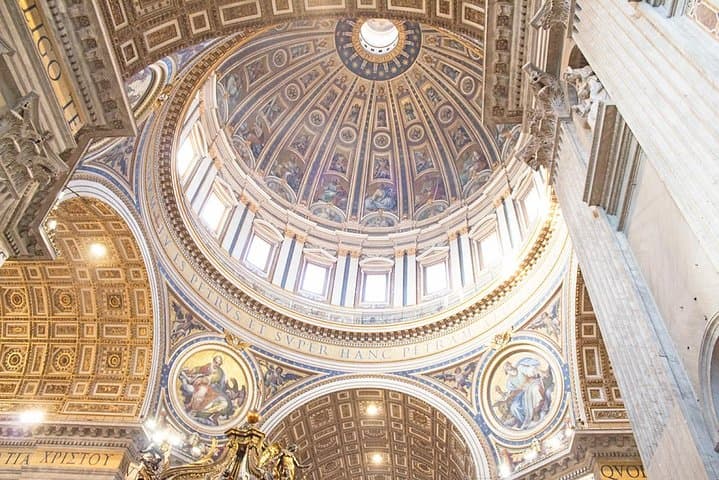 Private Sistine Chapel & Vatican Highlights Tour with Fast Access