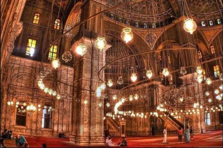 Tour to Cairo Citadel, Khan El-Khalil and Coptic Cairo
