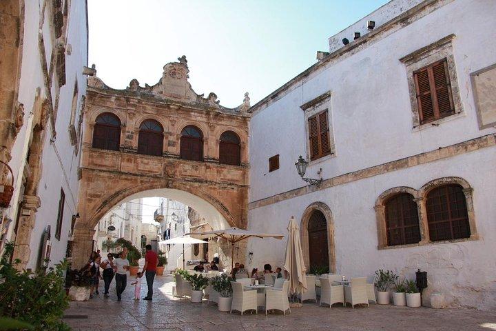 Walking tour Ostuni "the white city"