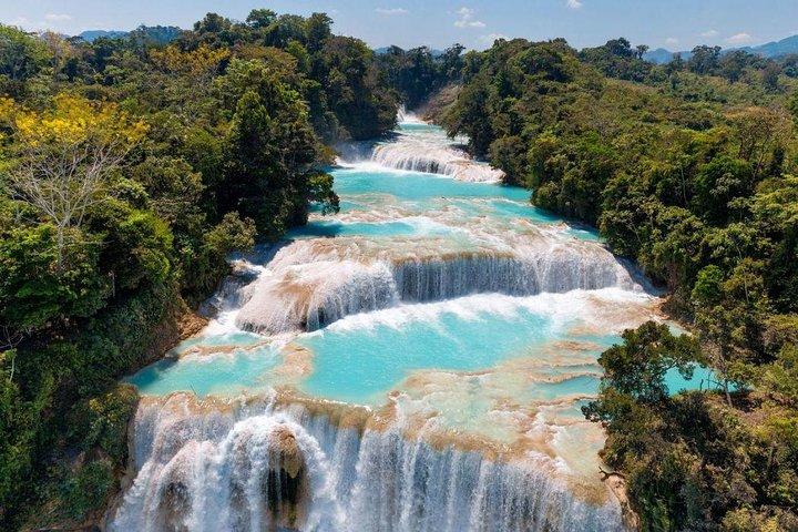 Tour cascadas de Agua Azul, Cascada Misol-Ha y Zona Arqueológica de Palenque.