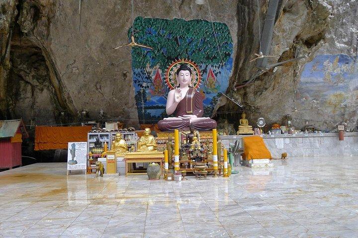 Full-Day Jungle Tour Including Tiger Cave Temple, Crystal Pool and Krabi Hot Springs