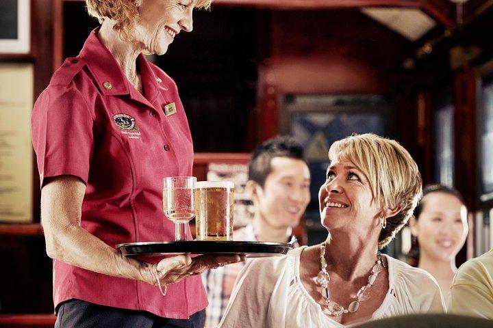 Port Douglas: Kuranda tour with Skyrail or Scenic Train