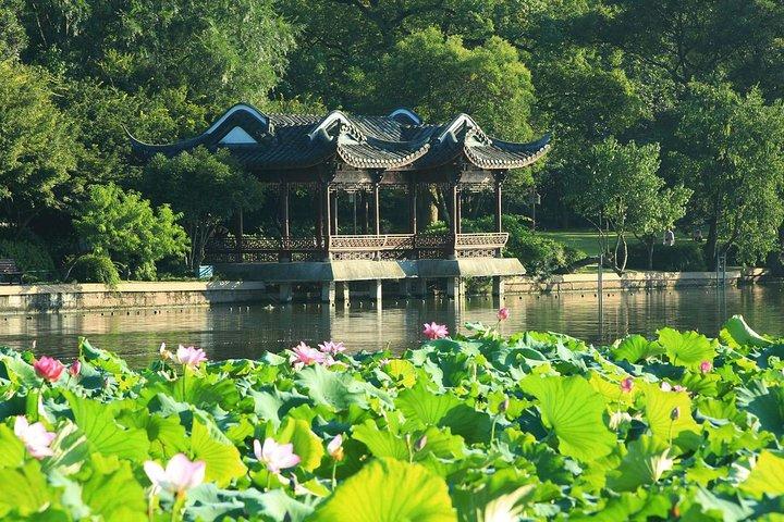 2-Day Unlimited Private Trip to Suzhou and Hangzhou by Bullet Train from Shanghai