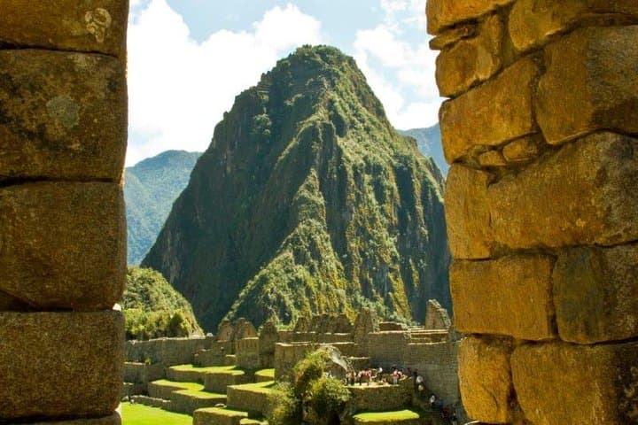 Travel Tour to machu picchu Full Day