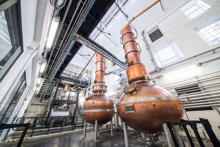 Bombay Sapphire Gin Distillery Tour and Cocktail